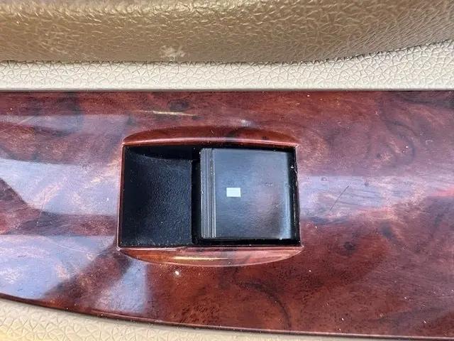 used 2010 GMC Yukon car, priced at $6,500