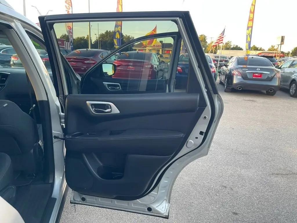 used 2017 Nissan Pathfinder car, priced at $6,995