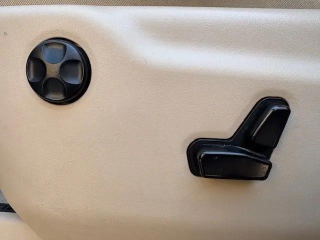 used 2018 Jeep Grand Cherokee car, priced at $13,495