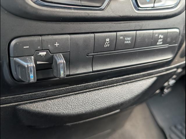 used 2019 Ram 1500 Classic car, priced at $18,392