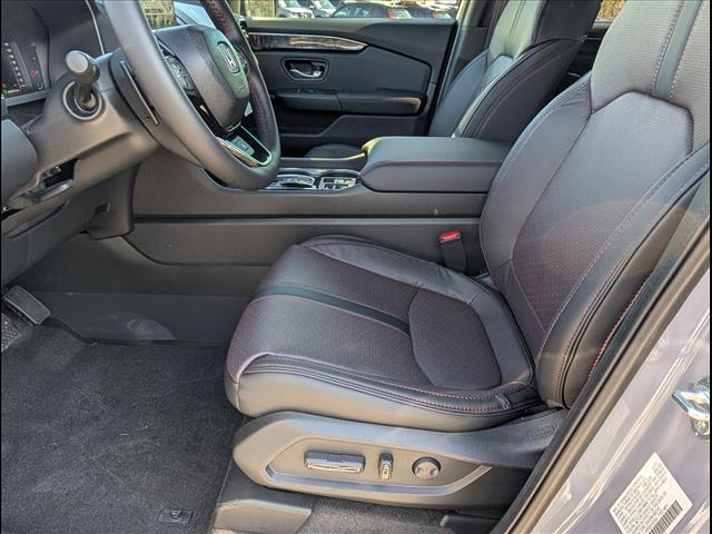 new 2025 Honda Pilot car, priced at $56,530
