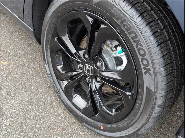 new 2025 Honda Accord car, priced at $31,755