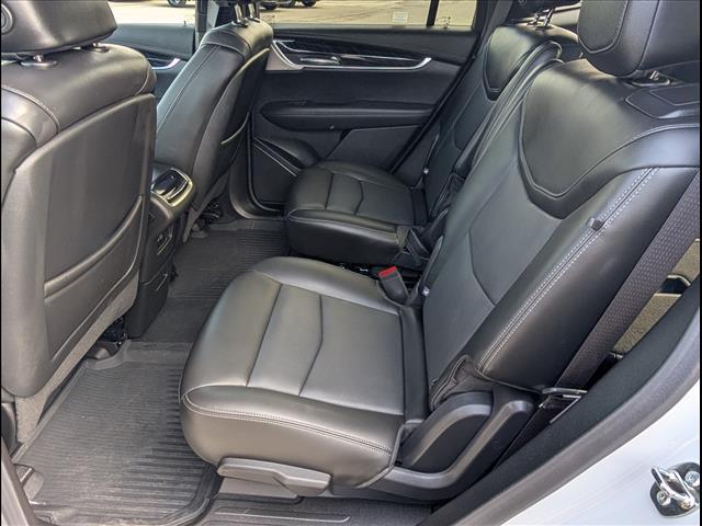 used 2024 Cadillac XT6 car, priced at $39,900