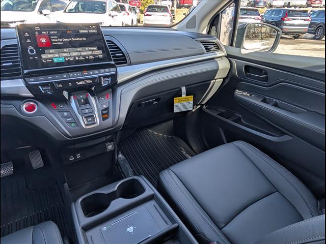 new 2026 Honda Odyssey car, priced at $46,140