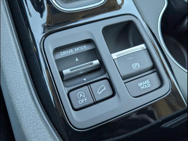 new 2025 Honda Pilot car, priced at $53,750