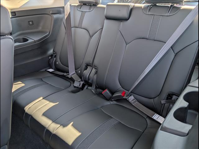 new 2025 Honda Pilot car, priced at $53,750