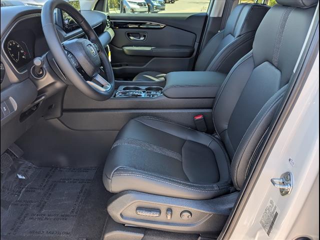 new 2025 Honda Pilot car, priced at $45,450