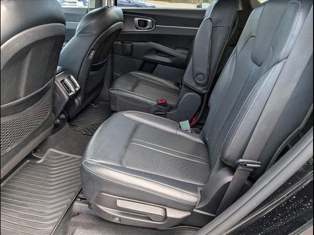 used 2021 Kia Sorento Hybrid car, priced at $17,994