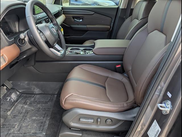 new 2026 Honda Pilot car, priced at $53,790
