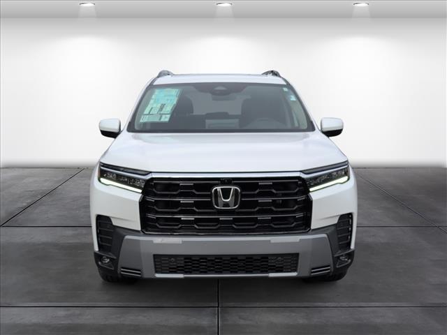 new 2026 Honda Pilot car, priced at $56,195