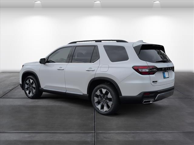 new 2026 Honda Pilot car, priced at $56,195
