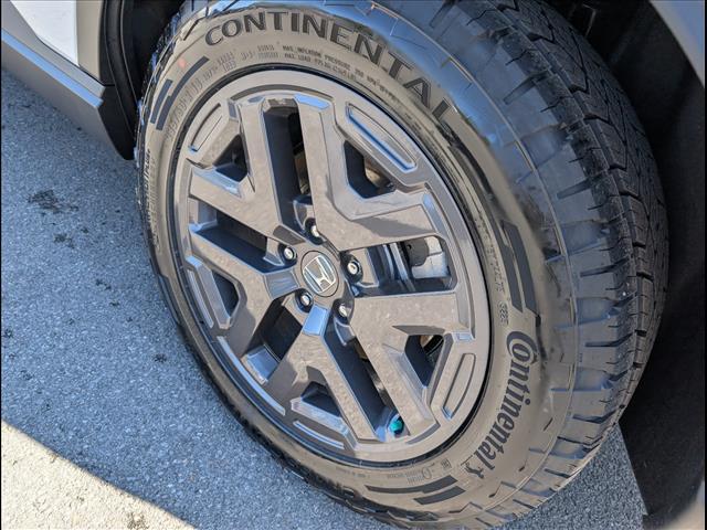 new 2026 Honda CR-V Hybrid car, priced at $40,705