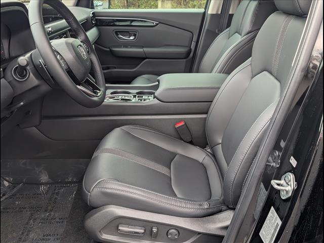 new 2026 Honda Pilot car, priced at $46,740