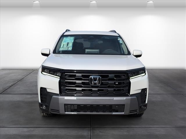 new 2026 Honda Pilot car, priced at $46,445