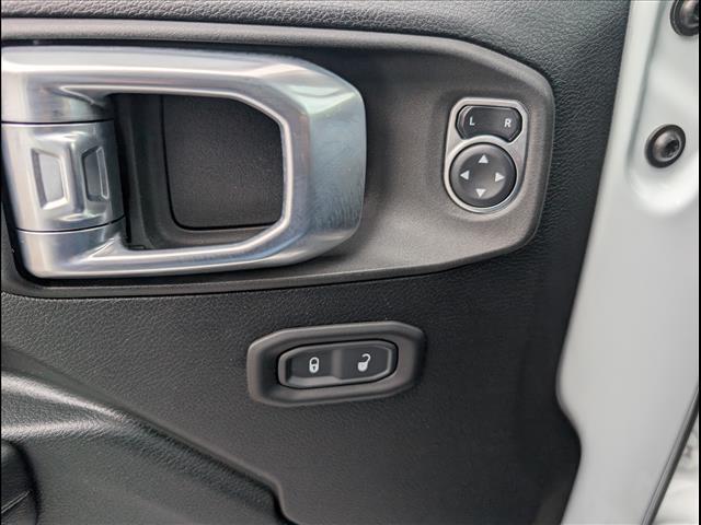 used 2021 Jeep Gladiator car, priced at $27,991