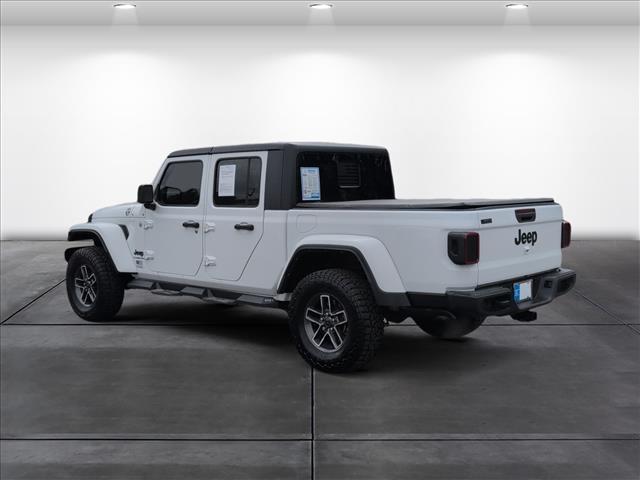 used 2021 Jeep Gladiator car, priced at $27,991