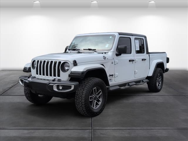used 2021 Jeep Gladiator car, priced at $27,991