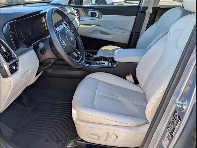 used 2022 Kia Sorento car, priced at $23,393