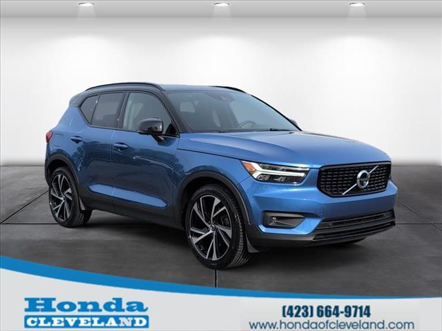 used 2021 Volvo XC40 car, priced at $26,992