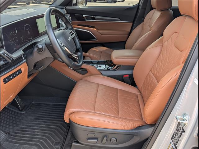 used 2025 Kia Telluride car, priced at $46,900