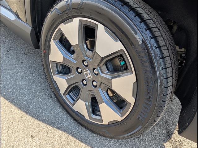 new 2026 Honda Pilot car, priced at $54,990