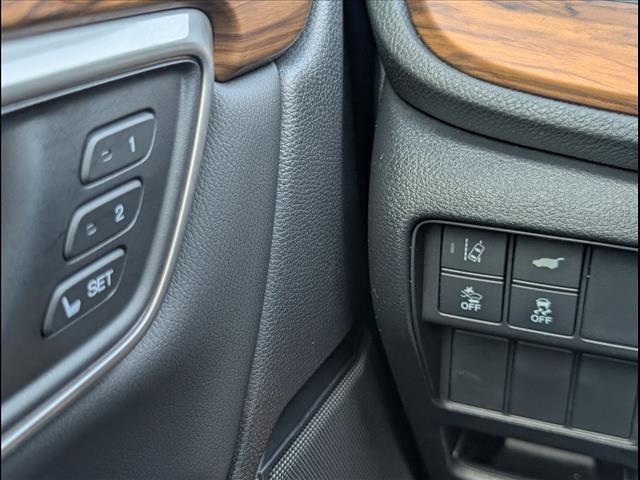 used 2020 Honda CR-V car, priced at $26,391