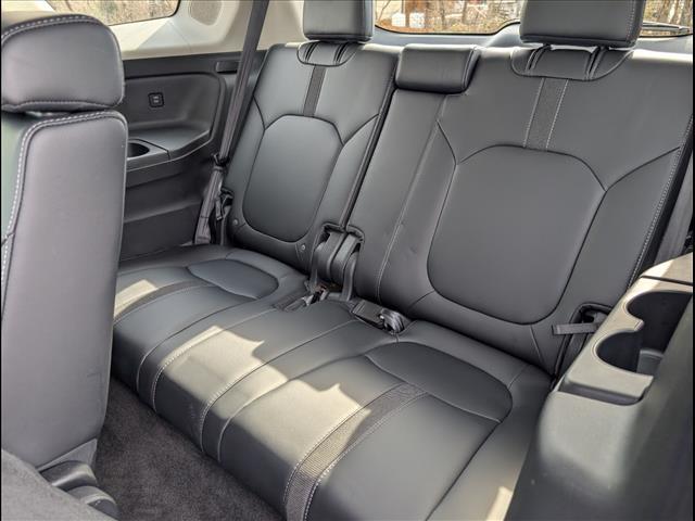 used 2025 Honda Pilot car, priced at $44,990