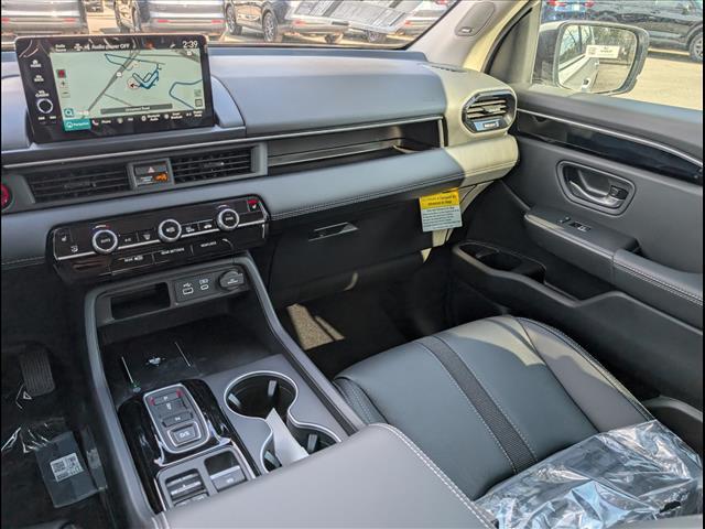 new 2025 Honda Pilot car, priced at $51,550