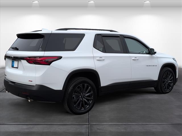 used 2023 Chevrolet Traverse car, priced at $35,900