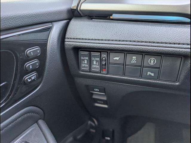 used 2023 Honda Odyssey car, priced at $34,990