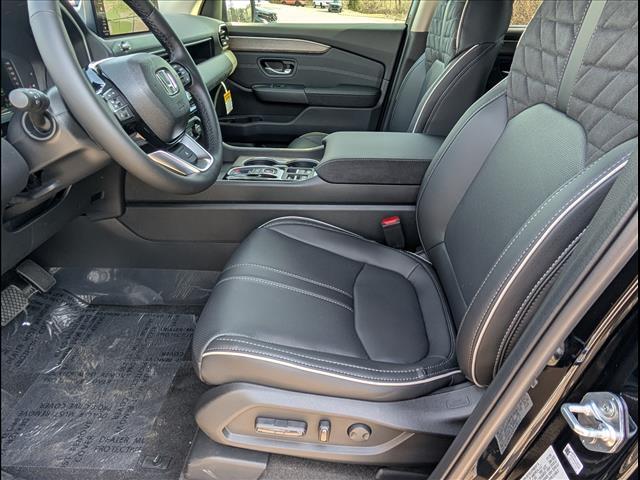 new 2026 Honda Pilot car, priced at $54,990