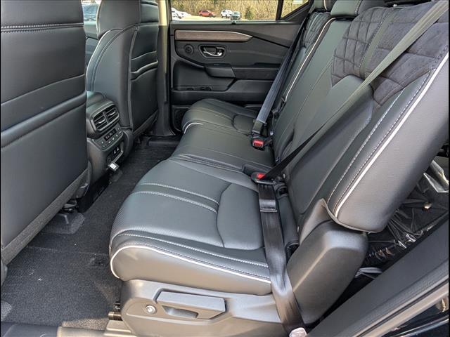 new 2026 Honda Pilot car, priced at $54,990