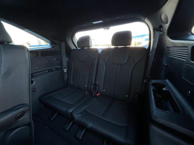 used 2025 Kia Sorento car, priced at $33,500