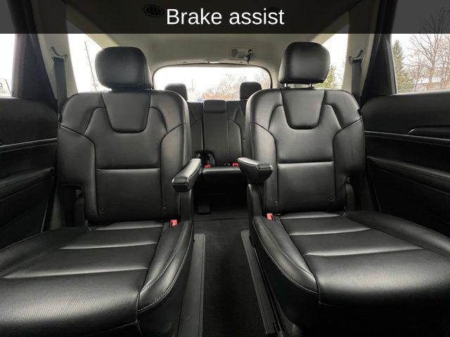 used 2024 Kia Telluride car, priced at $30,500