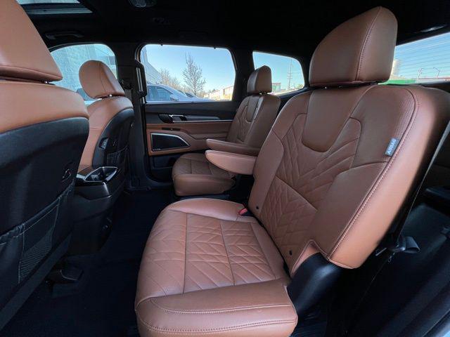 used 2024 Kia Telluride car, priced at $37,980