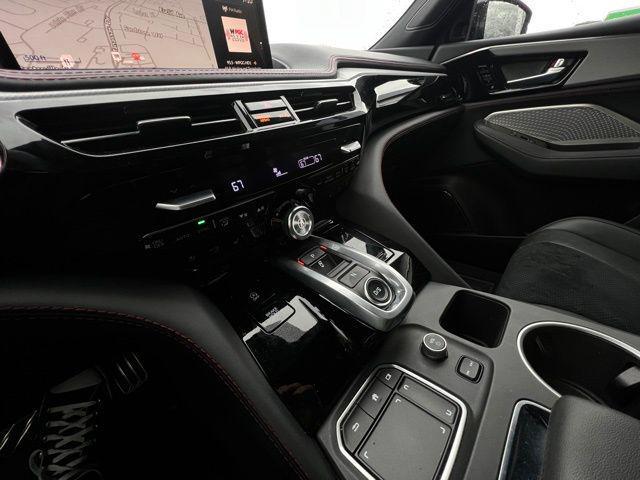 used 2022 Acura MDX car, priced at $31,900