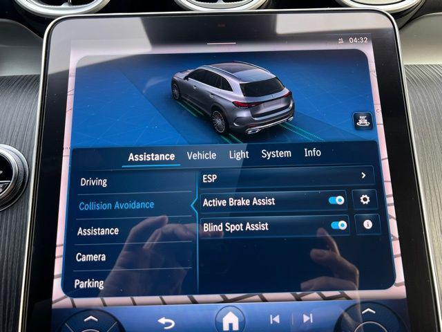 used 2023 Mercedes-Benz GLC 300 car, priced at $33,500