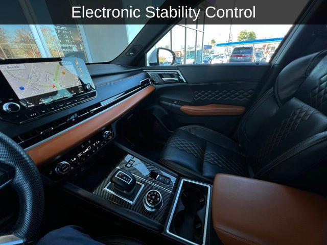 used 2023 Mitsubishi Outlander PHEV car, priced at $23,520