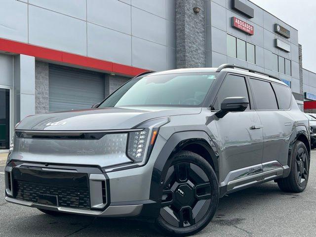 used 2024 Kia EV9 car, priced at $40,980