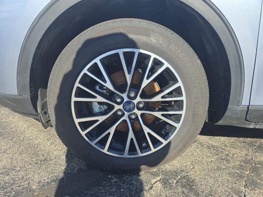 used 2022 Ford Escape car, priced at $24,577