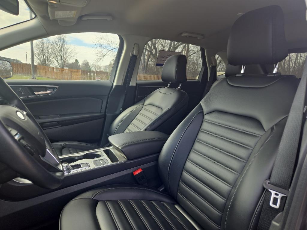 used 2022 Ford Edge car, priced at $26,447