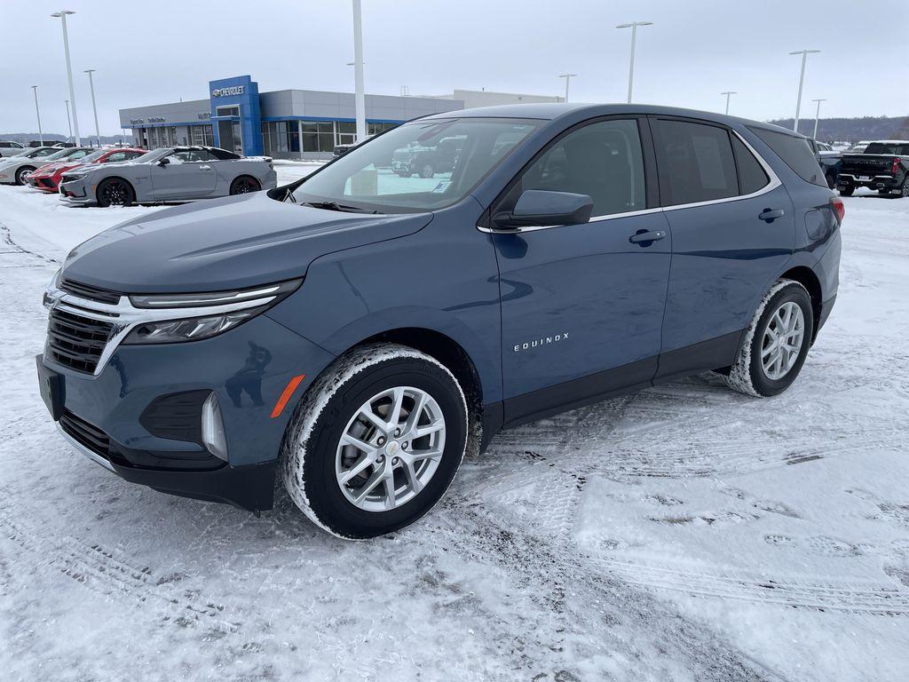 used 2024 Chevrolet Equinox car, priced at $31,995