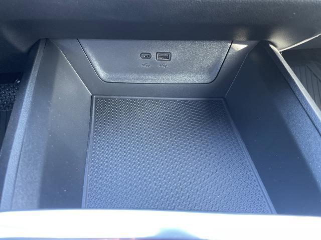 new 2026 Chevrolet Equinox car, priced at $34,955