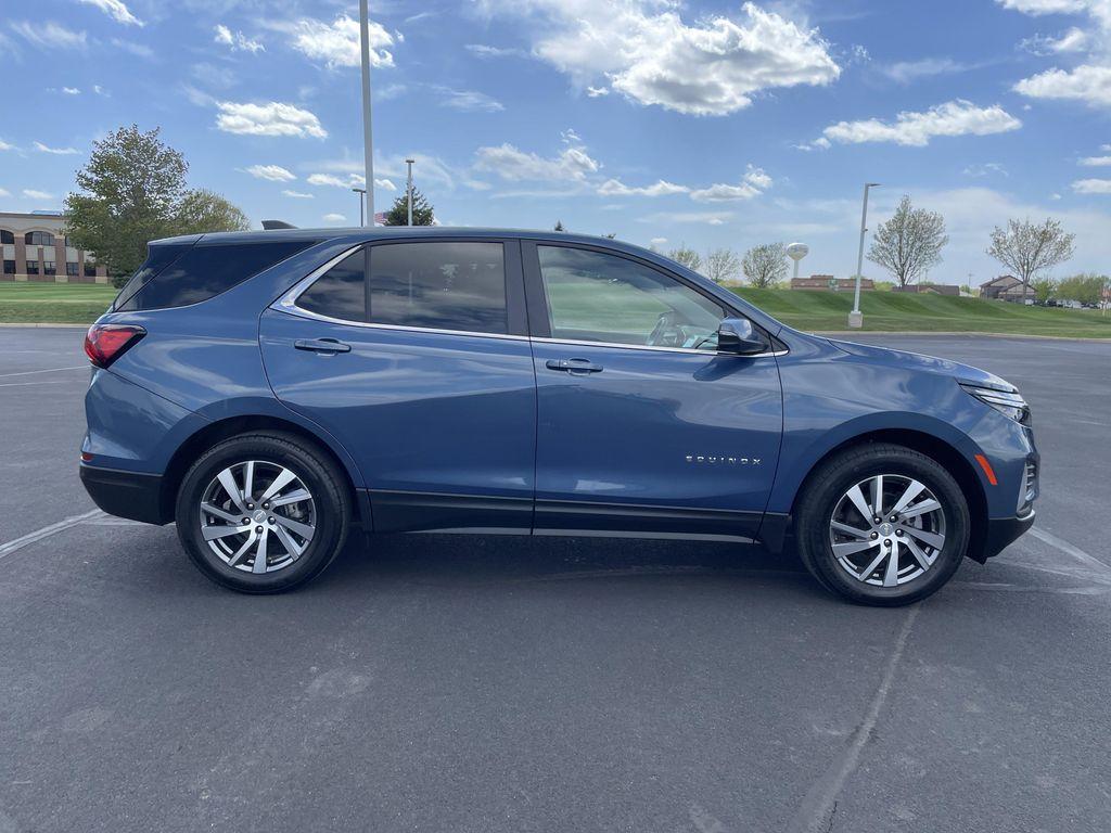 used 2024 Chevrolet Equinox car, priced at $25,995