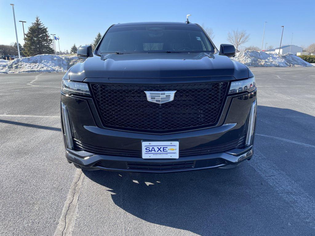 used 2021 Cadillac Escalade ESV car, priced at $55,995