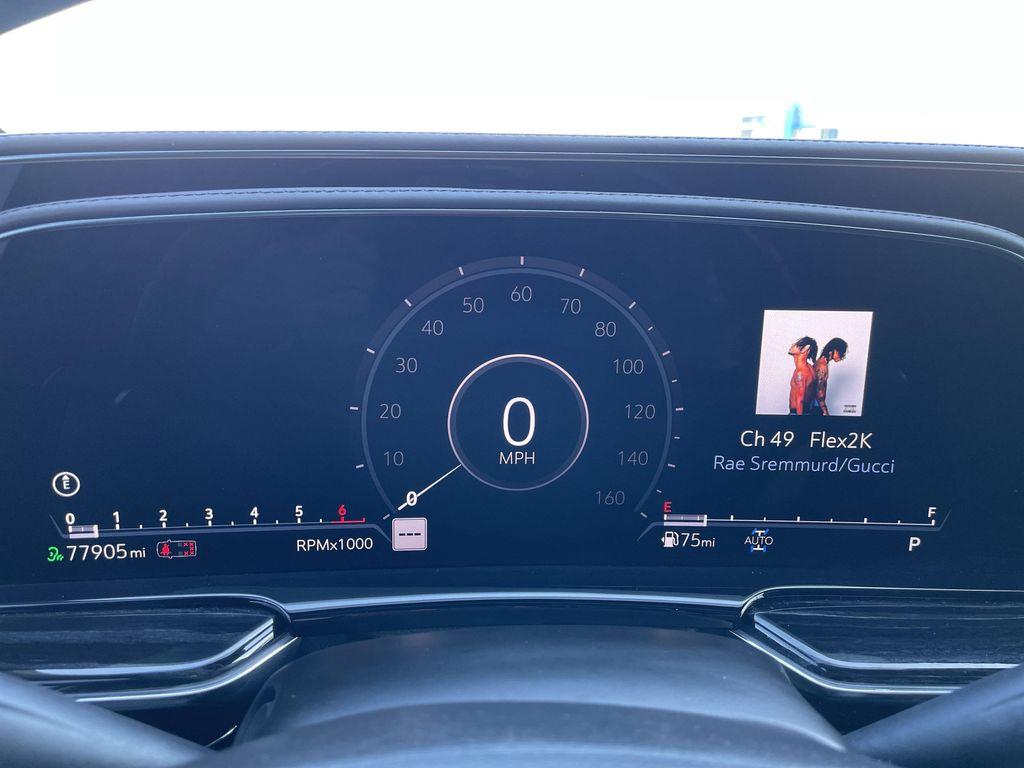 used 2021 Cadillac Escalade ESV car, priced at $55,995