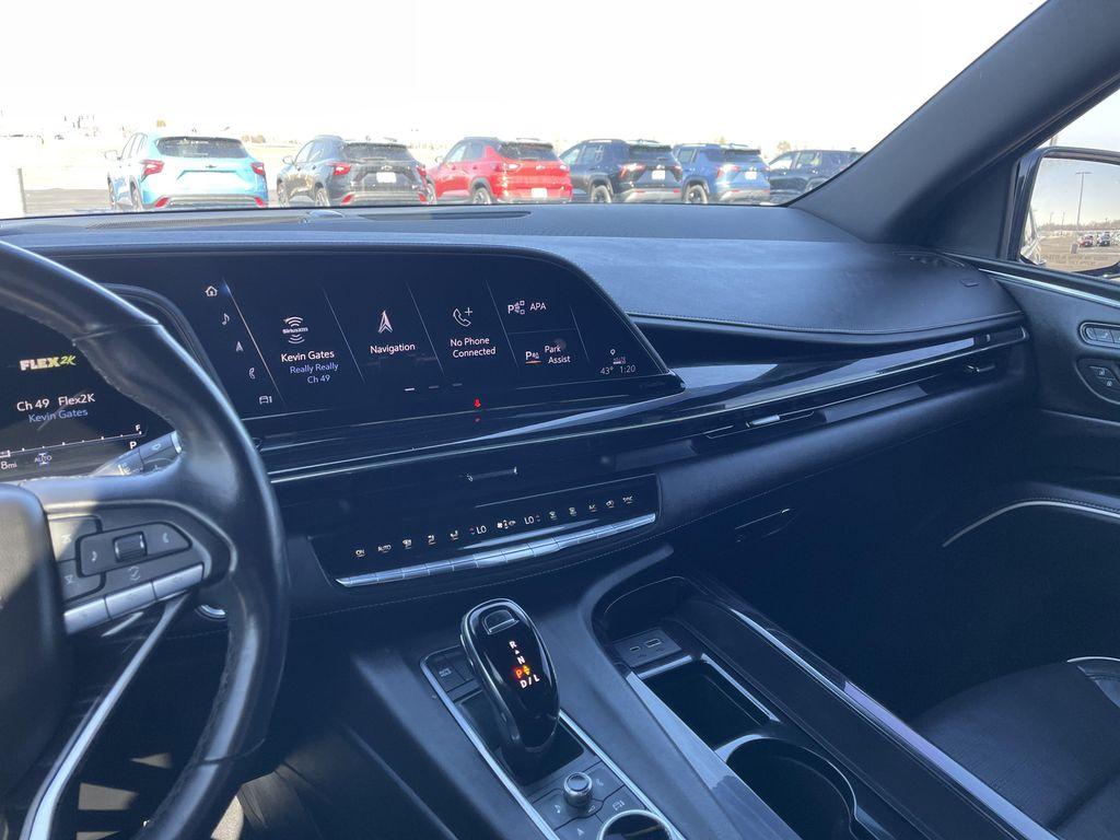 used 2021 Cadillac Escalade ESV car, priced at $55,995