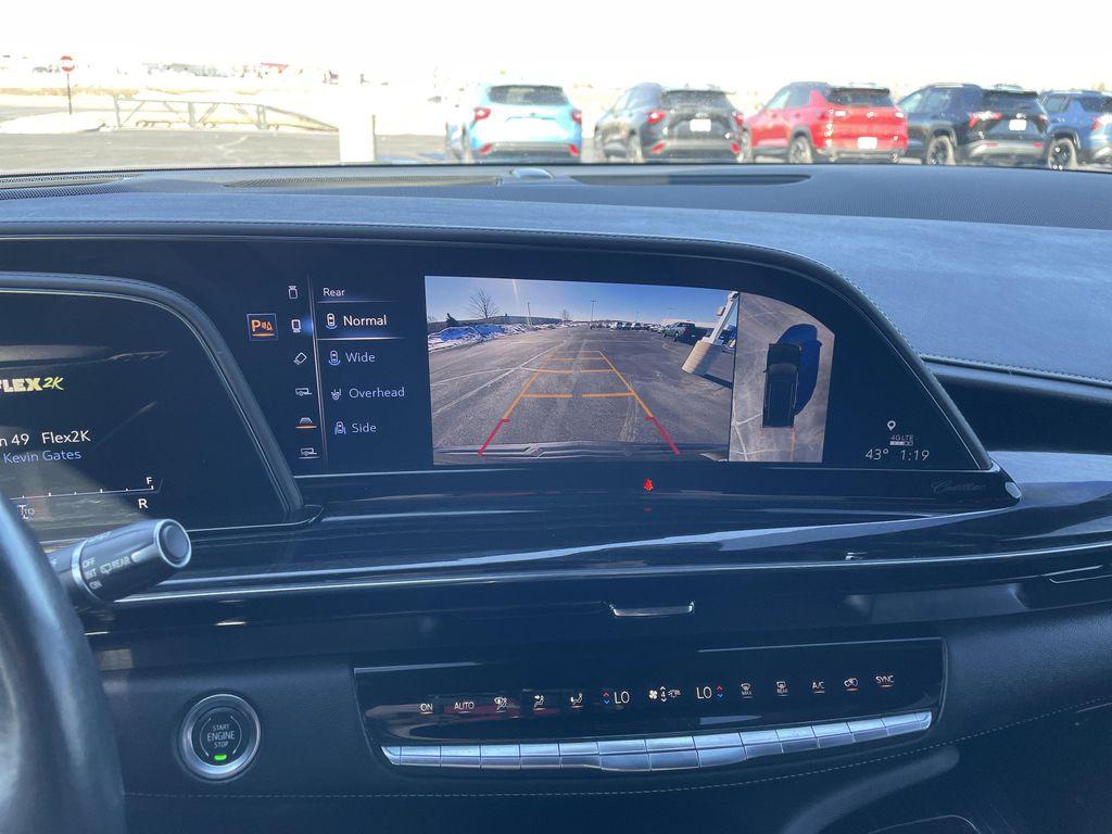 used 2021 Cadillac Escalade ESV car, priced at $55,995