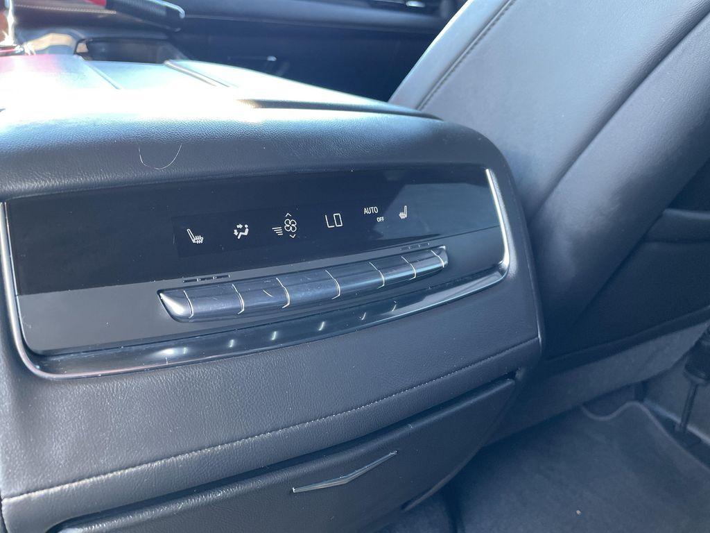 used 2021 Cadillac Escalade ESV car, priced at $55,995