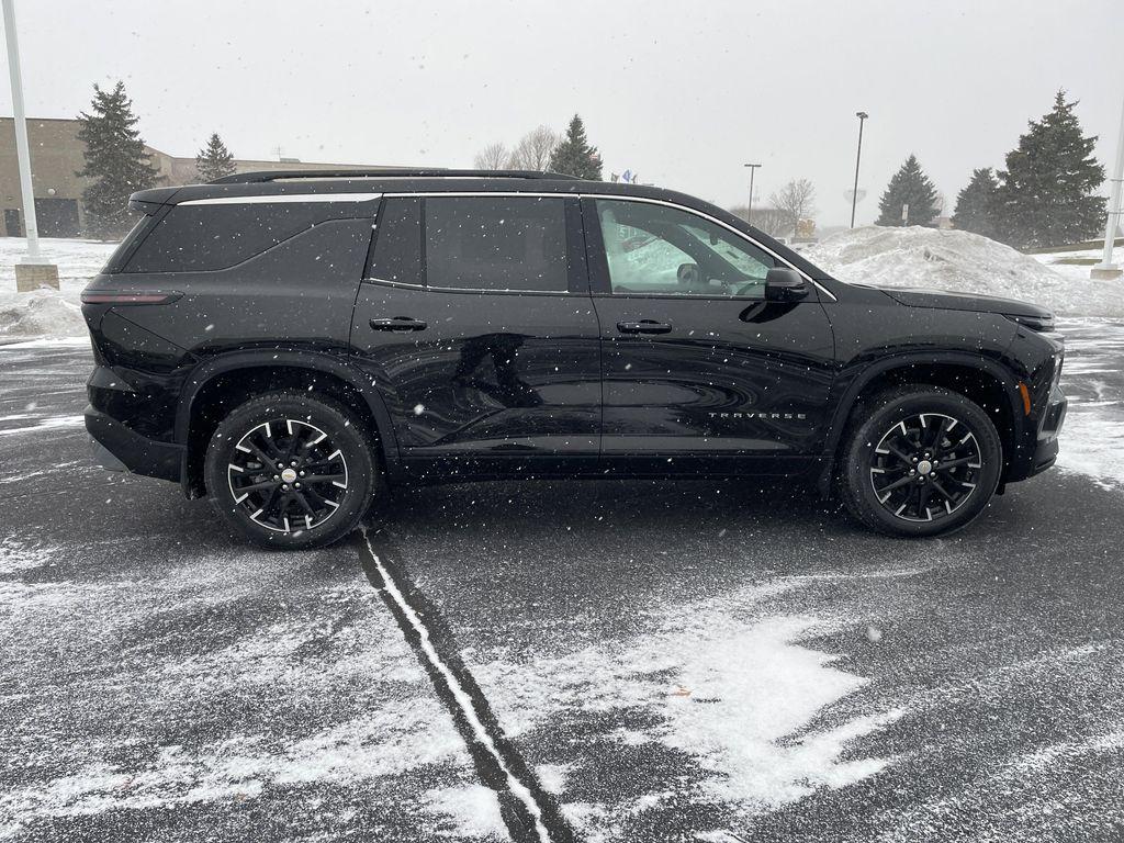 used 2025 Chevrolet Traverse car, priced at $47,495